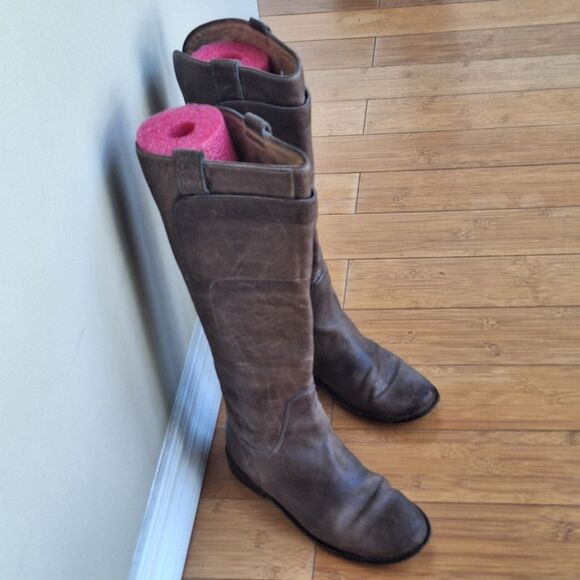 Frye Paige Tall Riding Boots Tan Distressed Leather Made in Mexico women's sz 6 - Picture 3 of 15